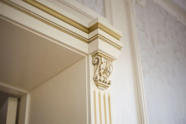 Crown molding corner detail with a decorative corbel