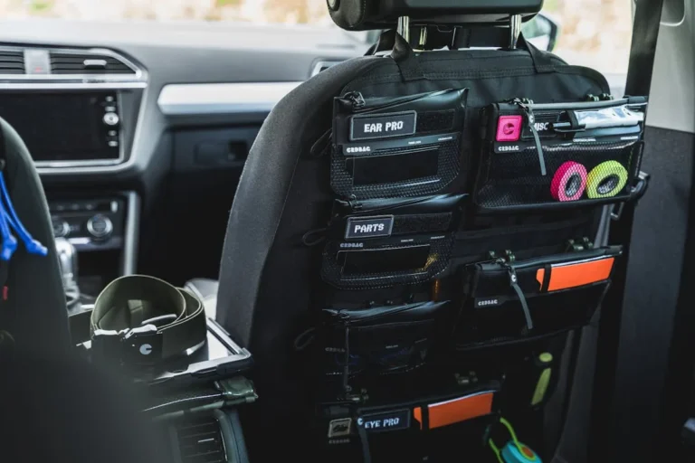 Over-the-door organizer with storage pockets